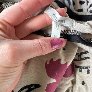 Maurice’s T-shirt size medium